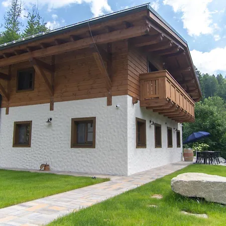 Chatále - Chalúpky Chalé *