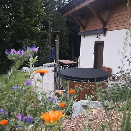 Chatále - Chalúpky Chalé Tale