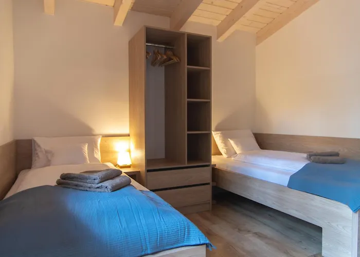 Chatale - Chalupky *