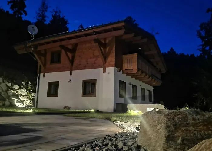 Chatale - Chalupky * Tale